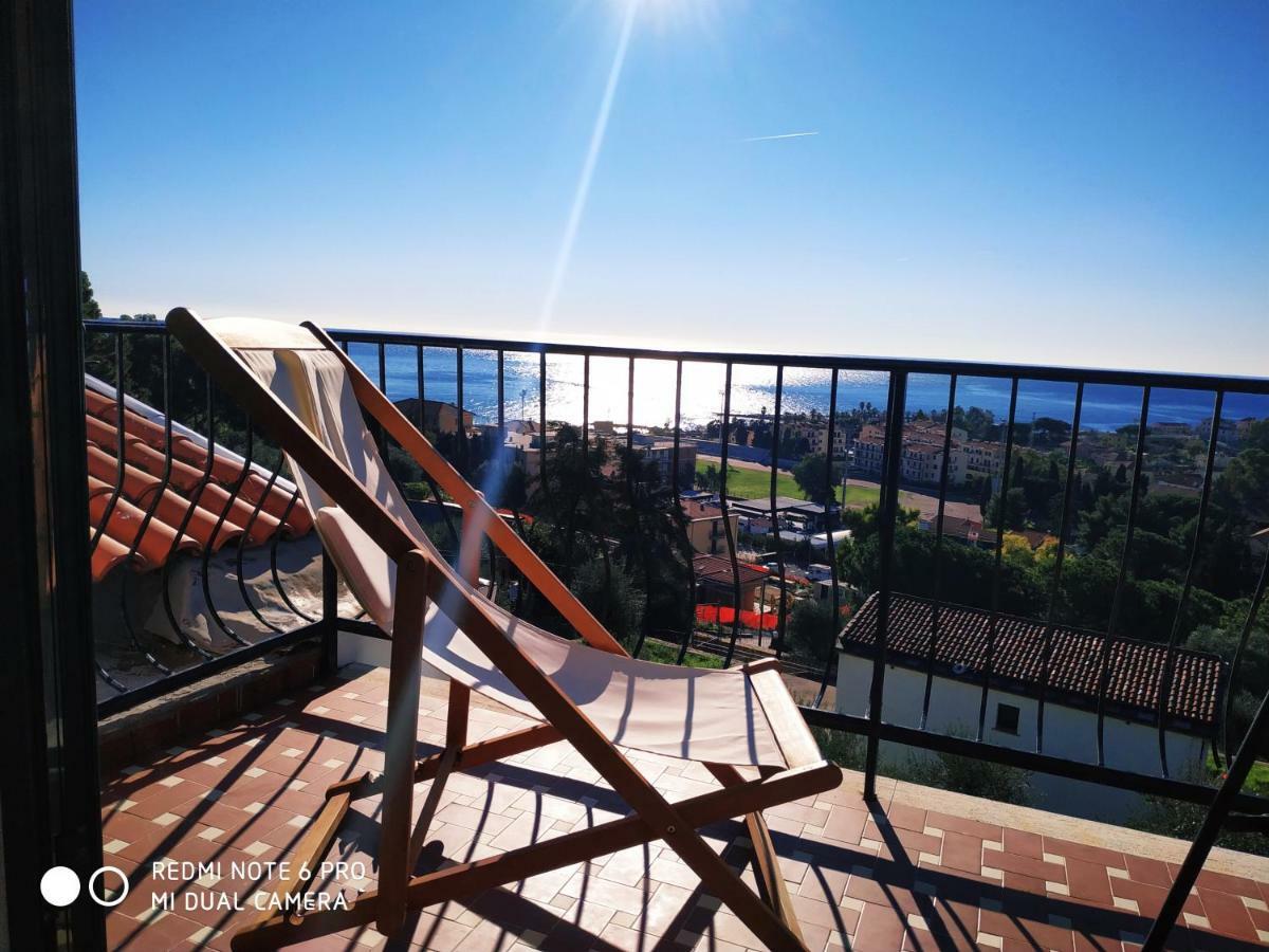 Mansarda Mare Bella Vista Citra Zero Zero Ottanta Trentuno Lt O738 Apartment Imperia Exterior photo